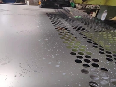 孔付き金属シート 装飾用孔付き金属メッシュプレート