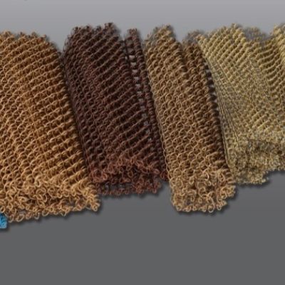 アルミニウムワイヤー装飾カスタム吊りダイヤモンドコイルドレープメッシュ