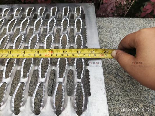 12ゲージ14のゲージのアルミニウム1060の金属のダイヤモンドの穴の安全格子の通路