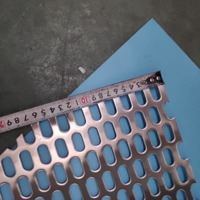 アルミニウムステンレス鋼穿孔金属メッシュシート 0.5-8mm