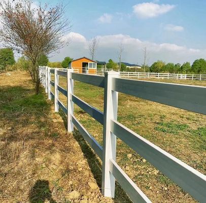 白 PVC 4 段レール 馬フェンス パネル 牧場 家畜 バリア