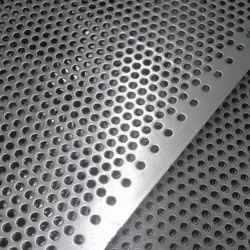 1.2mm 厚いアルミニウム 鉄筋 穴穴網 排水システム