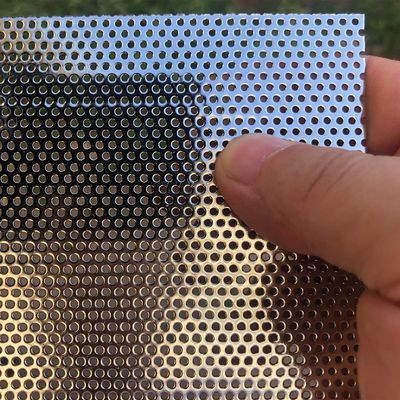 スピーカーグリルシートのためのステンレス鋼 小穴穴穴毛穴網
