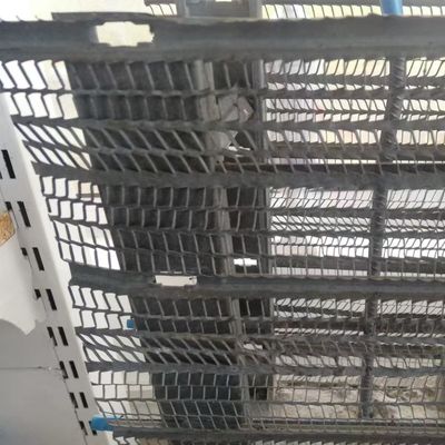 水泳池建設におけるヒリバー・ラース コンクリート強化型模具