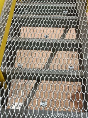 重荷重歩道用溶融亜鉛メッキエキスパンドメタルグレーチング