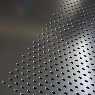 0.7mm 1mm 2mm アルミニウム ガルバニズム ステンレス スチール 孔付き金属 オーダーメイド 穴 デザイン