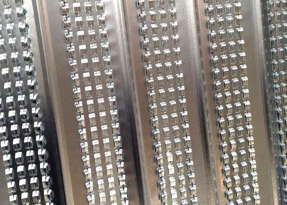 コンクリート構造用溶融亜鉛メッキスタッコワイヤーメッシュ 450x2500mm