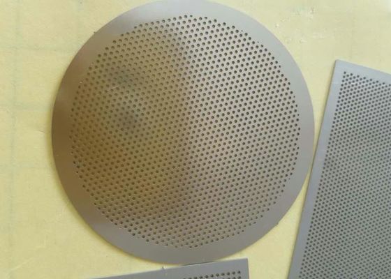 ステンレススチール 304 EMI RFI スピーカー用シールドエッチングメッシュ