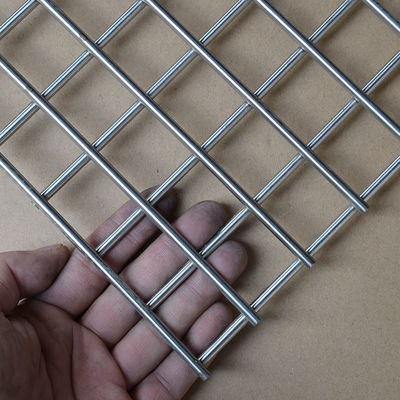 50x50mm 熱帯電線網パネル 3mm 厚さ