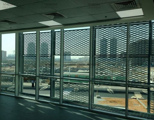 PVC は窓ガードのための拡張金属の網に電流を通しました