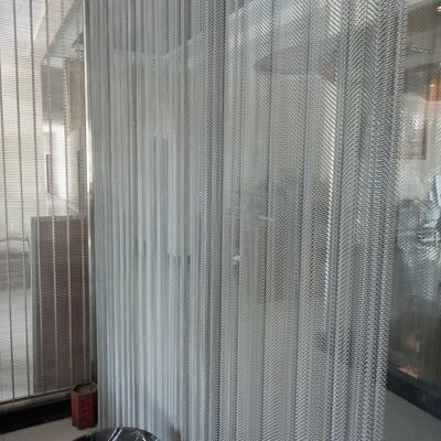 ステンレス鋼の装飾的なチェーンリンクワイヤーメッシュウォーターカーテン