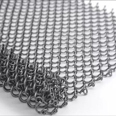 ステンレス鋼の美しい装飾的なスクリーン壁滝カーテンメッシュ