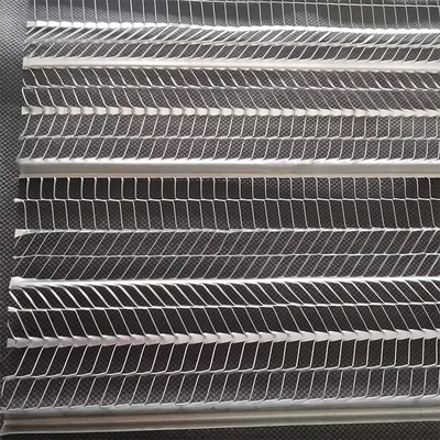 0.25-0.4mm リブは建築材料のための金属ラスのスタッコの網を拡大しました