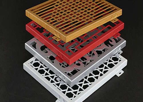 天井のためのアルミニウム装飾的な穴があいた薄板金黒い緑の金色