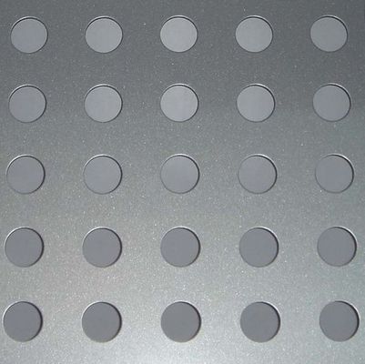 建築材料の熱い浸された電流を通された穴があいた0.5mmの厚さを金属板