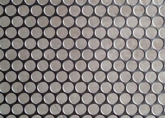 2.0mmの3.0mm円形の穴は金属の音響パネルのアルミニウム粉のコーティングを打ち抜いた