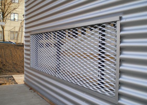 5052 5005アルミニウム拡大された網のBunnings 15*50mm 20*60mmのダイヤモンドの穴